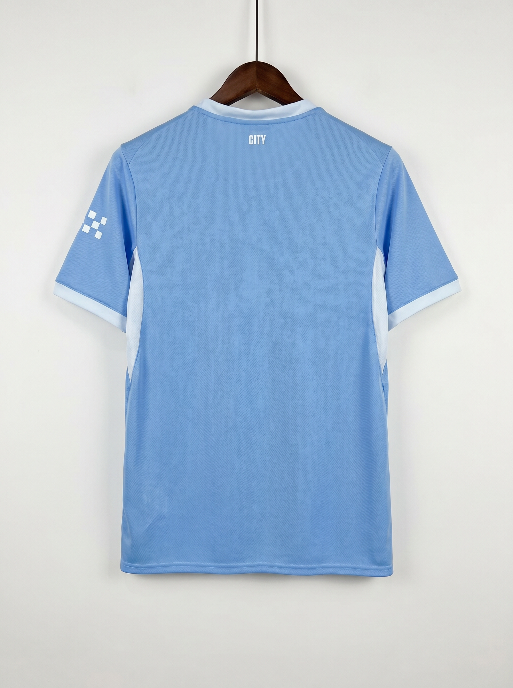 Manchester City Home 26/27 – Sky Blue Gradient